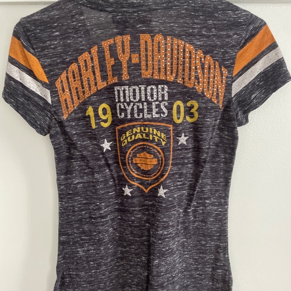 T shirt - Picture 2 of 2